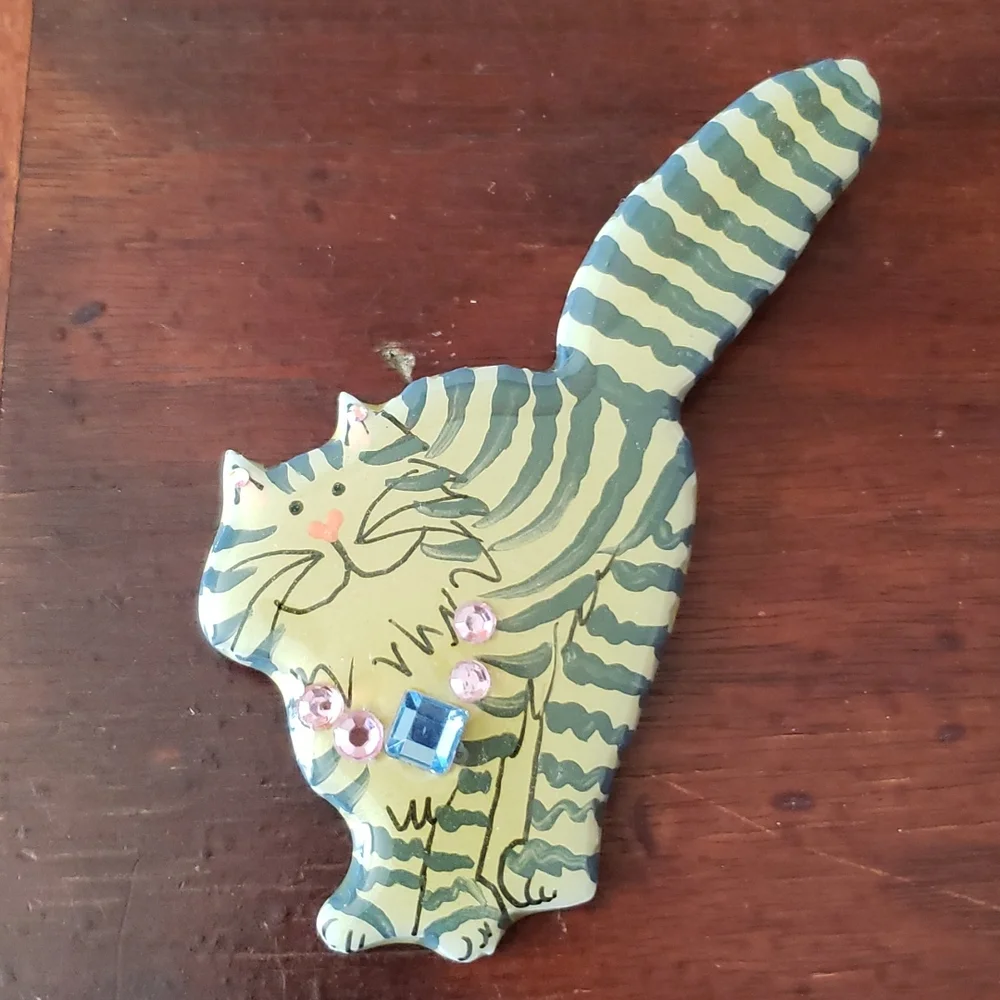 Tabby Cat with Bling Brooch Pin